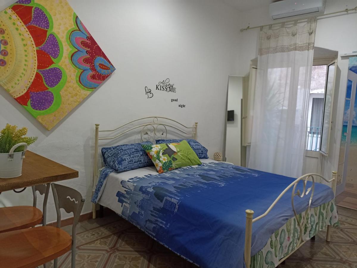 Al Molo Sant'Eligio Hotel Taranto Luaran gambar