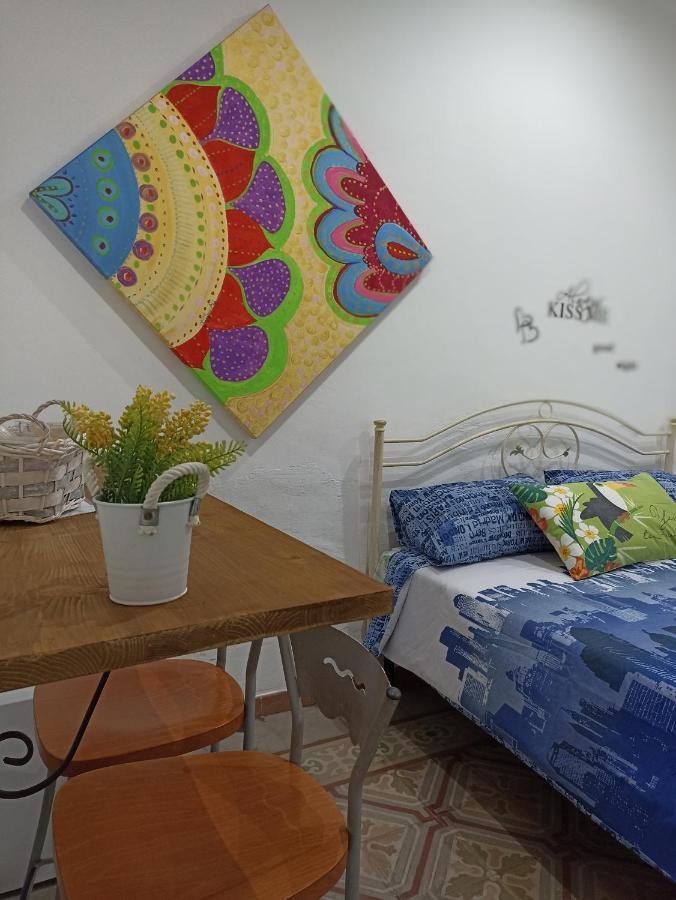 Al Molo Sant'Eligio Hotel Taranto Luaran gambar