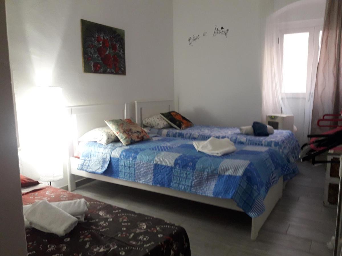 Al Molo Sant'Eligio Hotel Taranto Luaran gambar